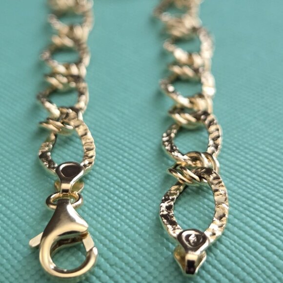 Chunky lightweight 18k gold bracelet - Picture 5 of 16